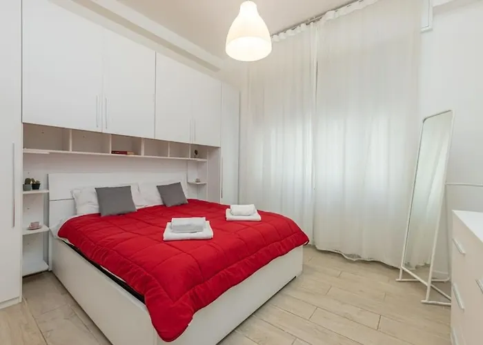 Arco Della Pace - Elegant Apartment